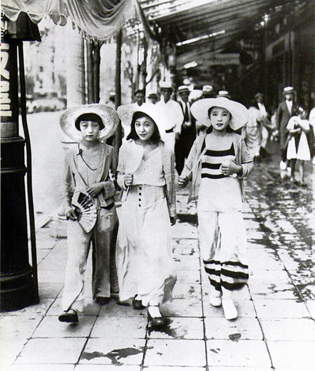 Gadis-gadis Moga Jepang pada tahun 1920-an