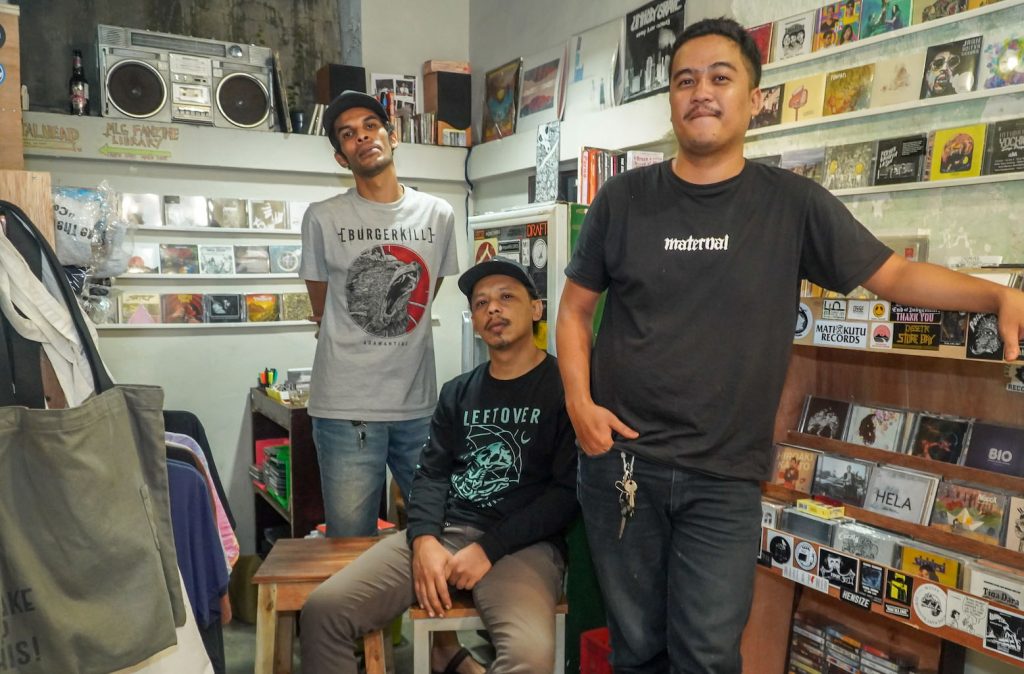 toko kaset rekam jaya malang